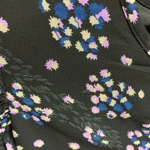 URBAN OUTFITTERS sheer tiered knee high dress med 18in pit L-34in coastal chic - Picture 6 of 7